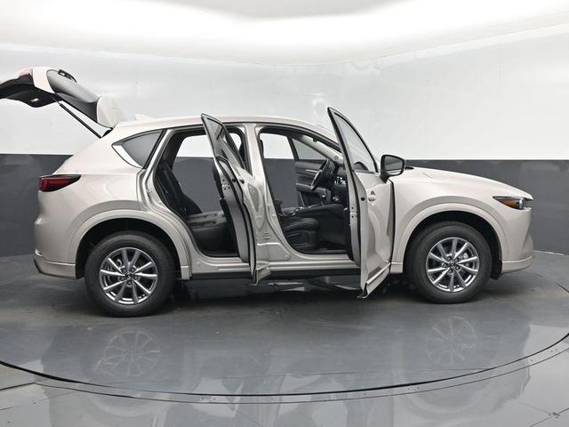 Photo of 2025 Platinum Quartz Metallic Mazda CX-5