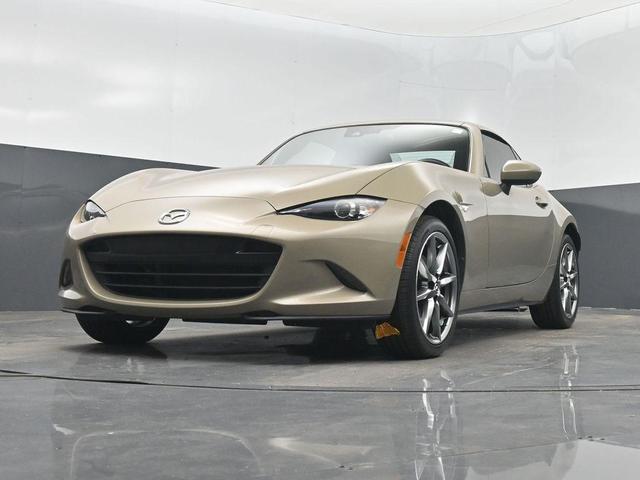 Photo of 2023 Zircon Sand Metallic Mazda MX-5 Miata RF