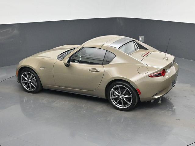 Photo of 2023 Zircon Sand Metallic Mazda MX-5 Miata RF