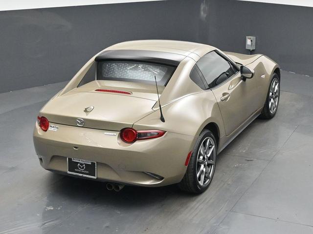 Photo of 2023 Zircon Sand Metallic Mazda MX-5 Miata RF