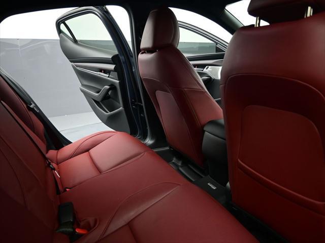 Photo of 2022 Polymetal Gray Metallic Mazda Mazda3