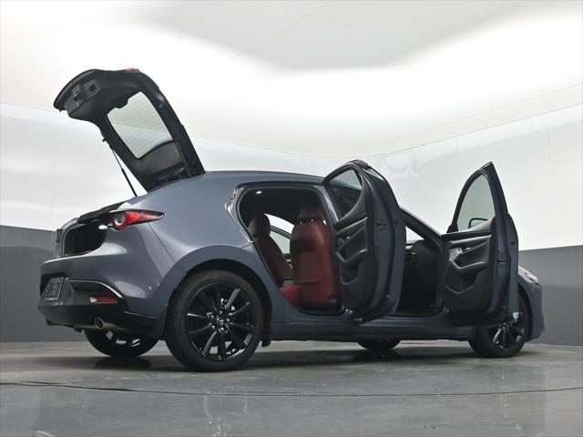 Photo of 2022 Polymetal Gray Metallic Mazda Mazda3