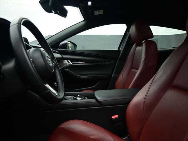 Photo of 2022 Polymetal Gray Metallic Mazda Mazda3