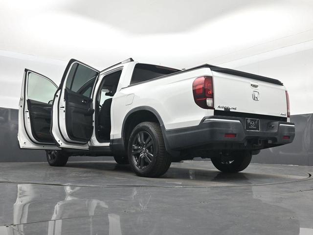 Photo of 2019 White Honda Ridgeline