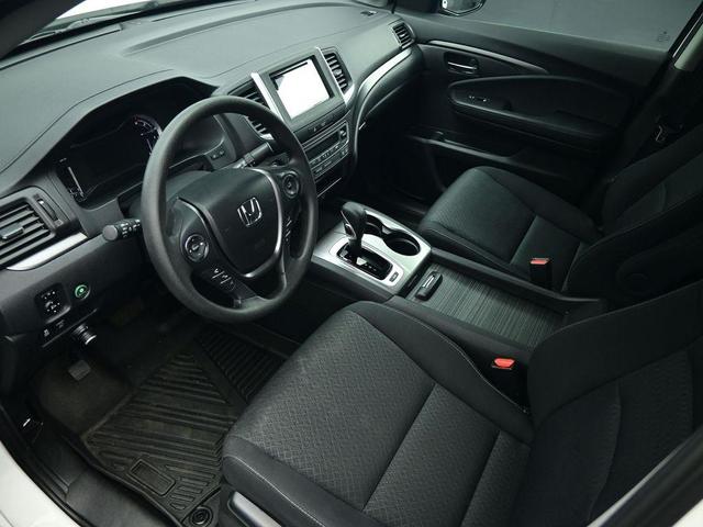 Photo of 2019 White Honda Ridgeline