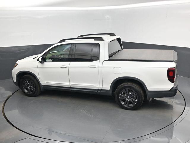 Photo of 2019 White Honda Ridgeline