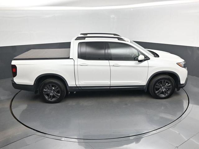 Photo of 2019 White Honda Ridgeline