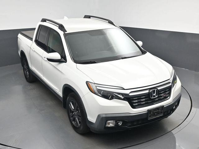 Photo of 2019 White Honda Ridgeline