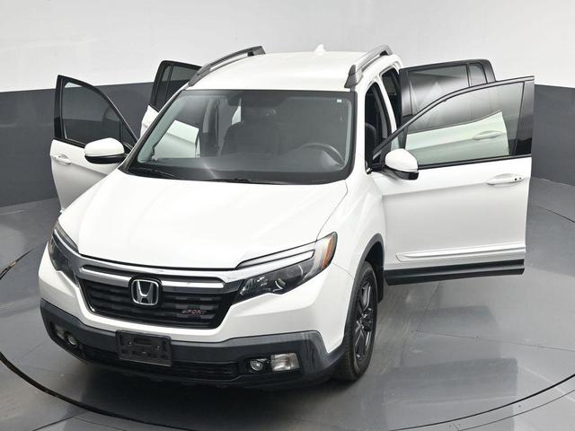 Photo of 2019 White Honda Ridgeline