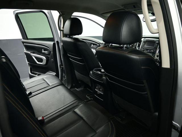 Photo of 2017 Brilliant Silver Nissan Titan