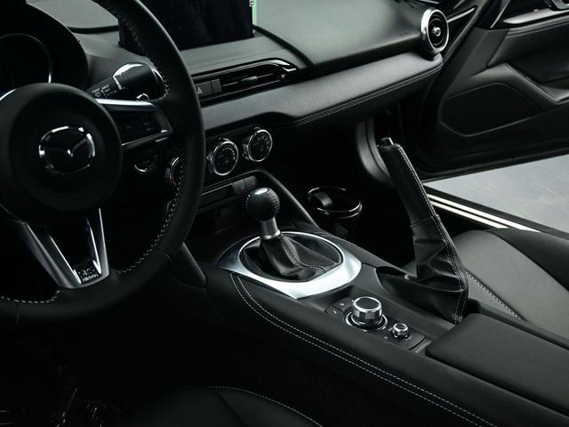 Photo of 2025 Jet Black Mica Mazda MX-5 Miata RF