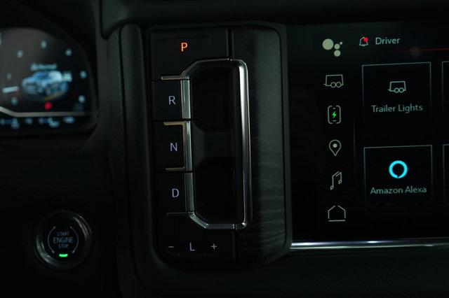 Photo of 2024 Onyx Black GMC Yukon XL