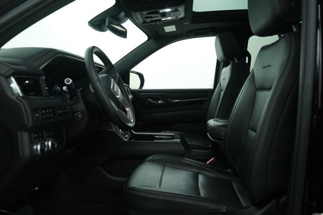 Photo of 2024 Onyx Black GMC Yukon XL