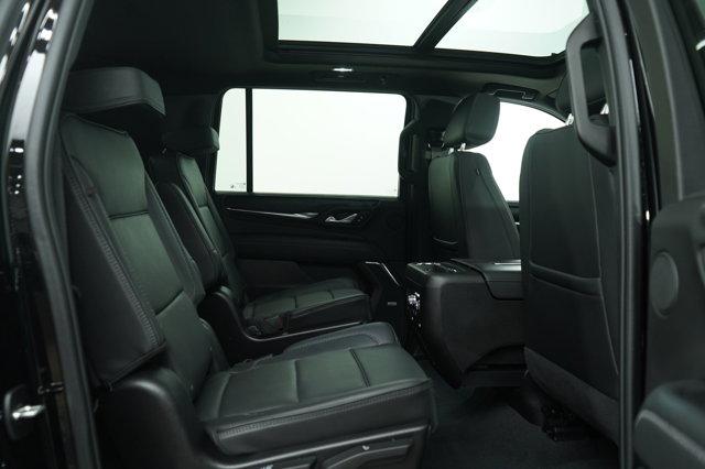 Photo of 2024 Onyx Black GMC Yukon XL