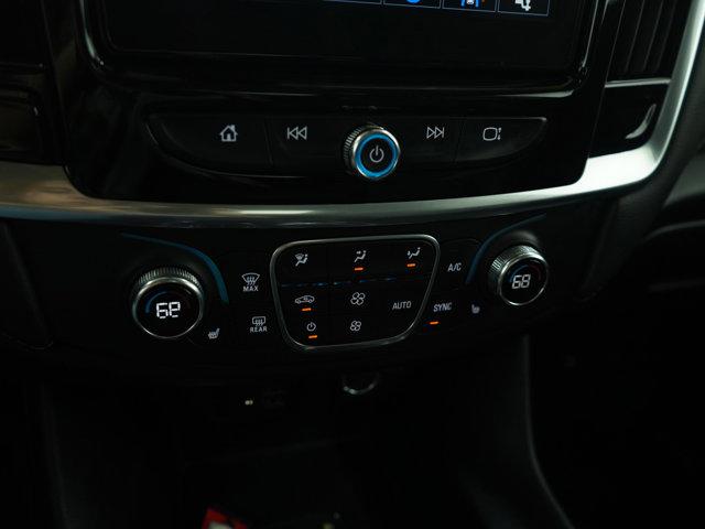 Photo of 2020 Summit White Chevrolet Traverse