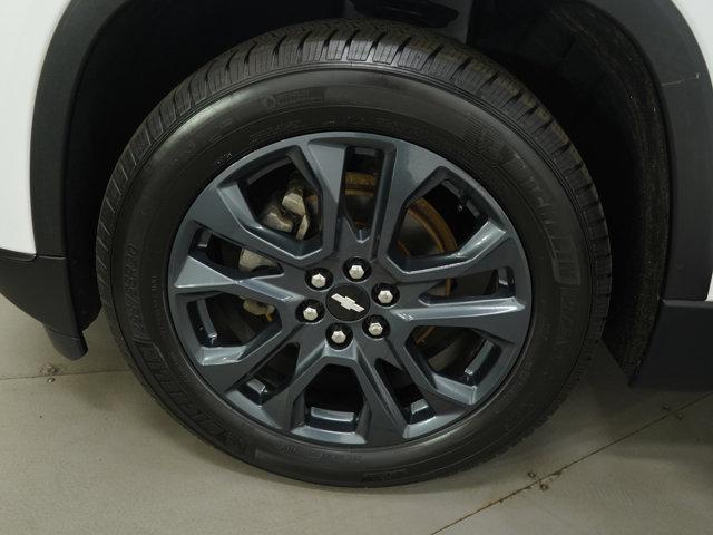 Photo of 2020 Summit White Chevrolet Traverse