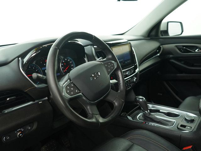 Photo of 2020 Summit White Chevrolet Traverse