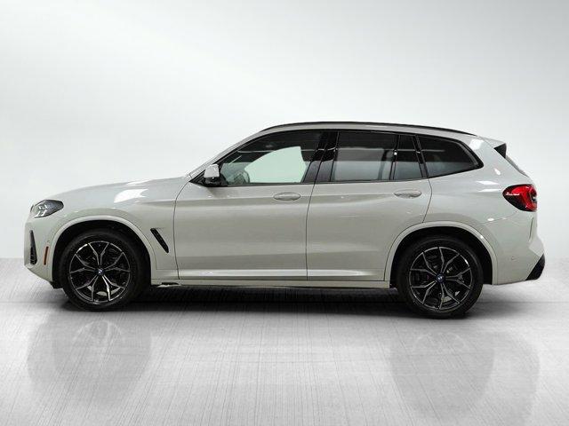 Photo of 2024 Mineral White Metallic BMW X3