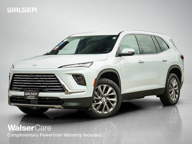 Photo of 2026 Iridescent White Tricoat Buick Enclave