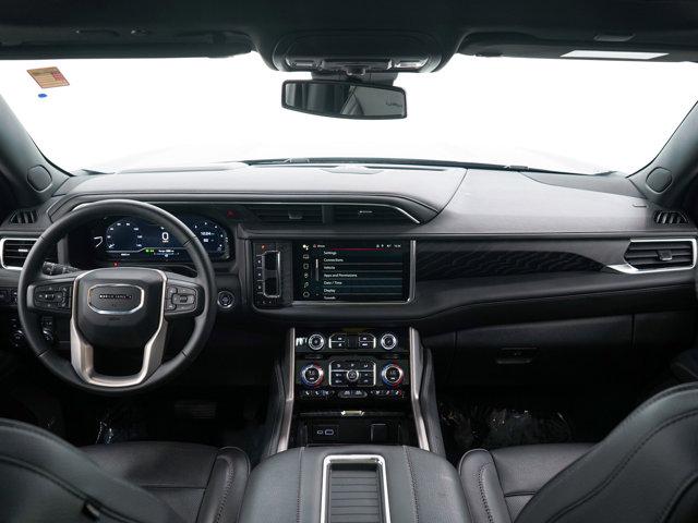 Photo of 2024 Onyx Black GMC Yukon XL
