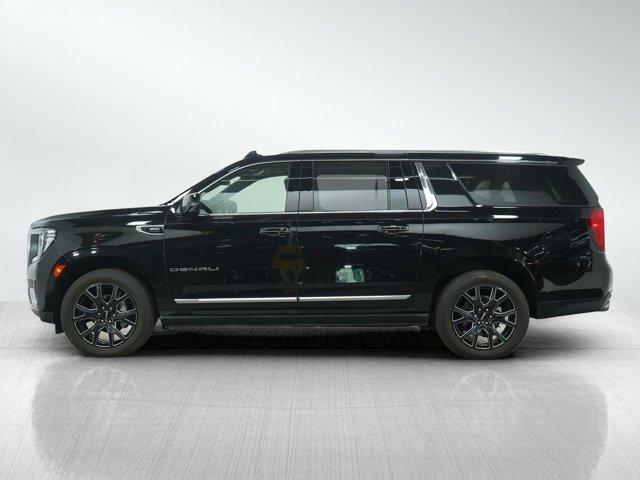 Photo of 2024 Onyx Black GMC Yukon XL
