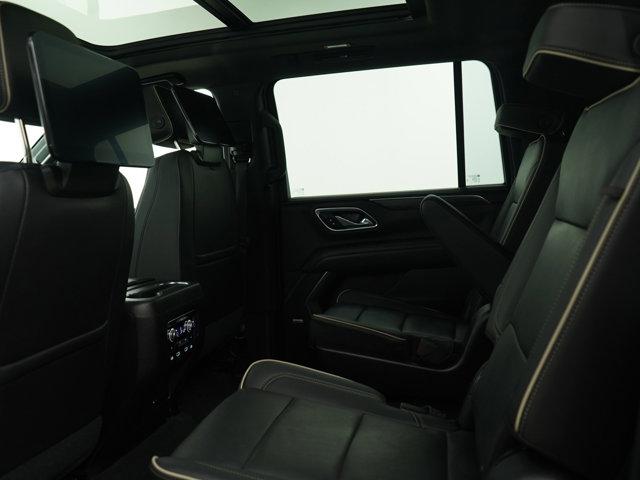 Photo of 2021 Onyx Black GMC Yukon XL