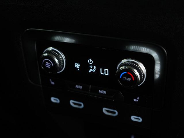 Photo of 2021 Onyx Black GMC Yukon XL