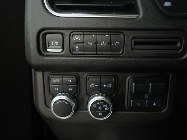 Photo of 2021 Onyx Black GMC Yukon XL