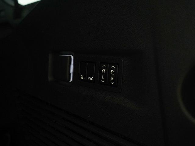 Photo of 2021 Onyx Black GMC Yukon XL