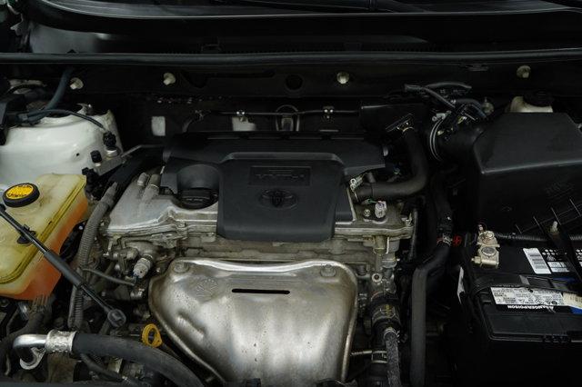 Photo of 2013 Super White Toyota RAV4