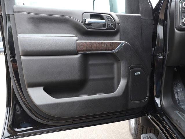 Photo of 2022 Onyx Black GMC Sierra 2500