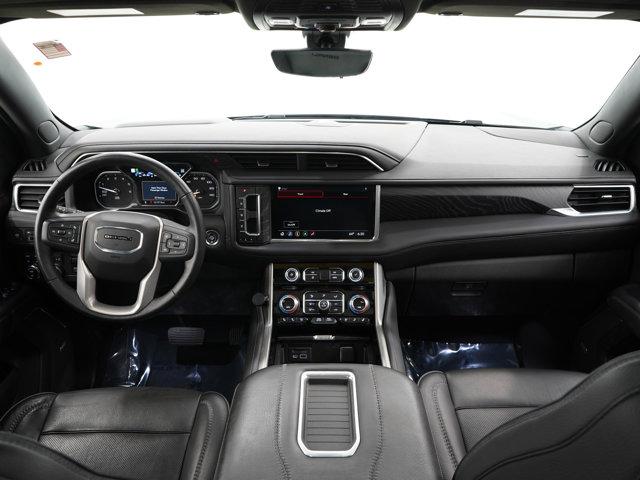 Photo of 2021 Onyx Black GMC Yukon XL