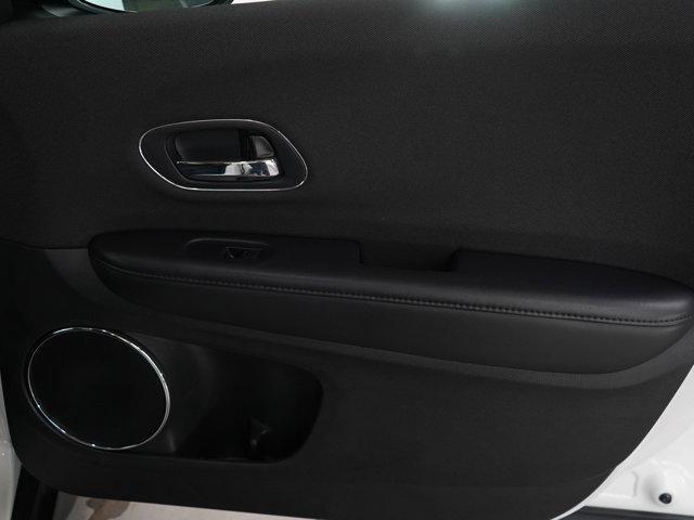 Photo of 2019 Platinum White Pearl Honda HR-V