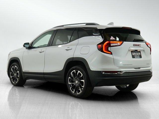 Photo of 2022 White Frost Tricoat GMC Terrain