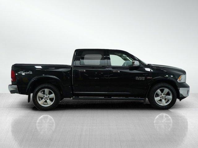 Photo of 2018 Brilliant Black Crystal Pearlcoat RAM 1500