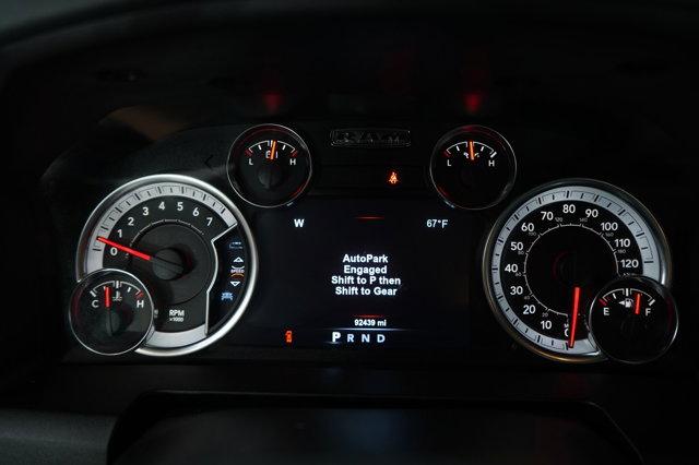 Photo of 2018 Brilliant Black Crystal Pearlcoat RAM 1500
