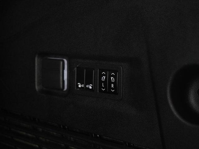 Photo of 2023 Onyx Black GMC Yukon XL