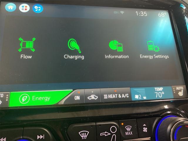 Photo of 2017 Arctic Blue Metallic Chevrolet Bolt EV