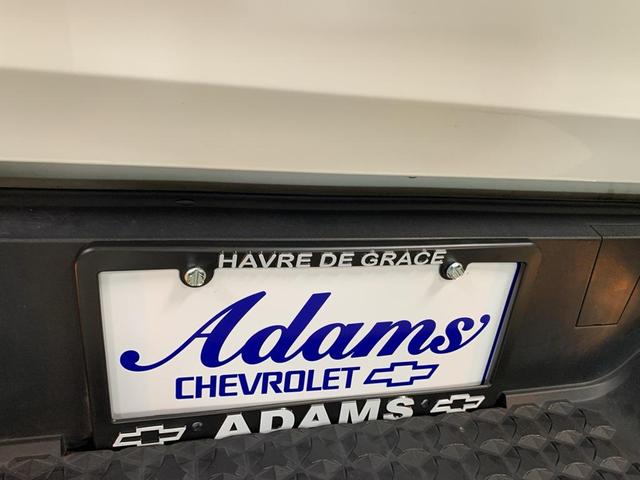 Photo of 2023 Summit White Chevrolet Colorado