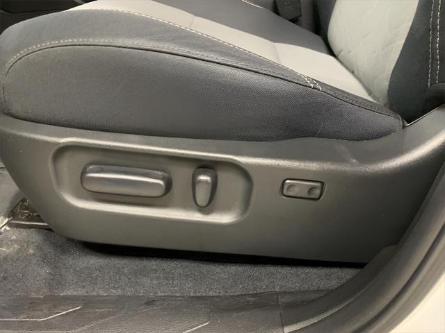 Photo of 2023 Ice Cap Toyota Tacoma