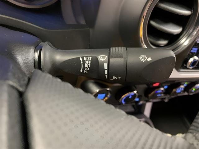 Photo of 2023 Ice Cap Toyota Tacoma