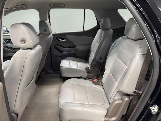 Photo of 2020 Mosaic Black Metallic Chevrolet Traverse