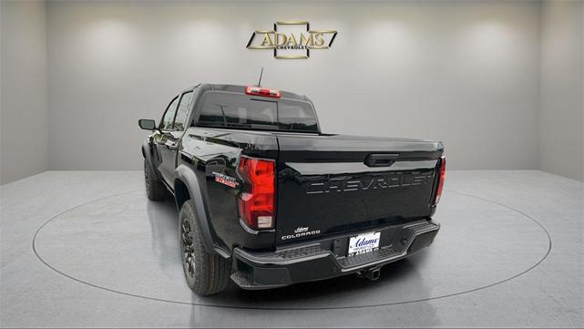 Photo of 2026 Black Chevrolet Colorado
