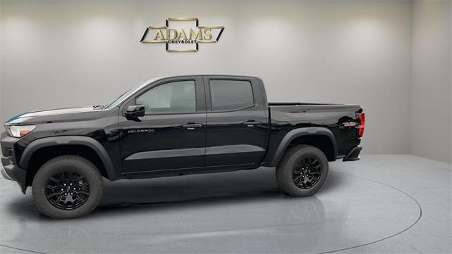 Photo of 2026 Black Chevrolet Colorado
