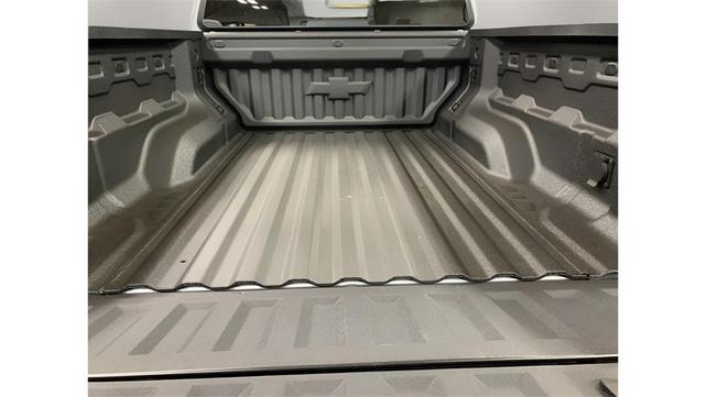 Photo of 2025 Sterling Gray Metallic Chevrolet Colorado