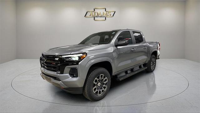 Photo of 2025 Sterling Gray Metallic Chevrolet Colorado