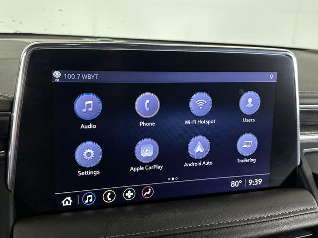Photo of 2021 White Frost Tricoat GMC Yukon