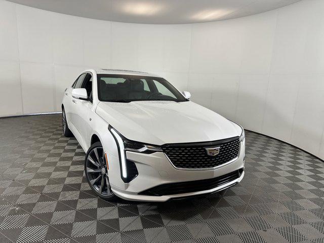 2022 Cadillac CT4