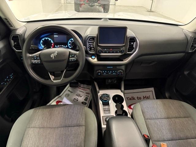 Photo of 2023 Oxford White Ford Bronco Sport