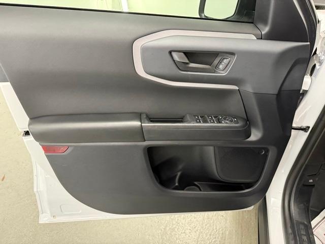 Photo of 2023 Oxford White Ford Bronco Sport